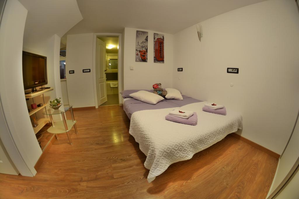 Apartment Arpa Liubliana Quarto foto